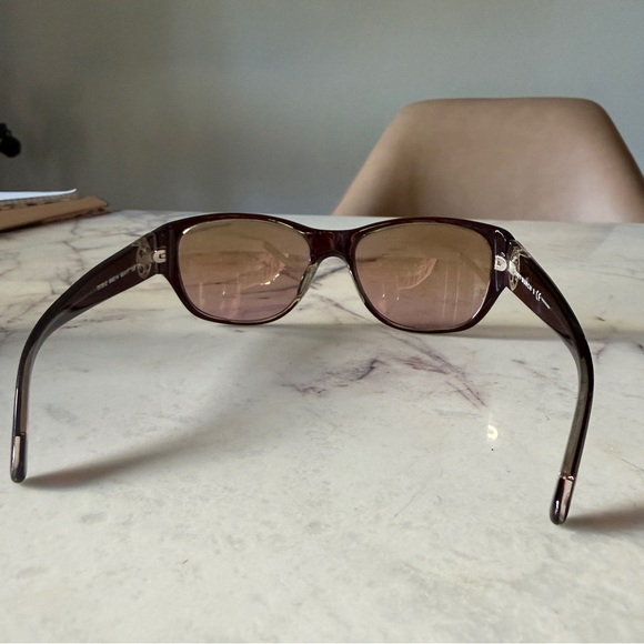 Tory Burch Tortoise Sunglasses - Picture 5 of 10